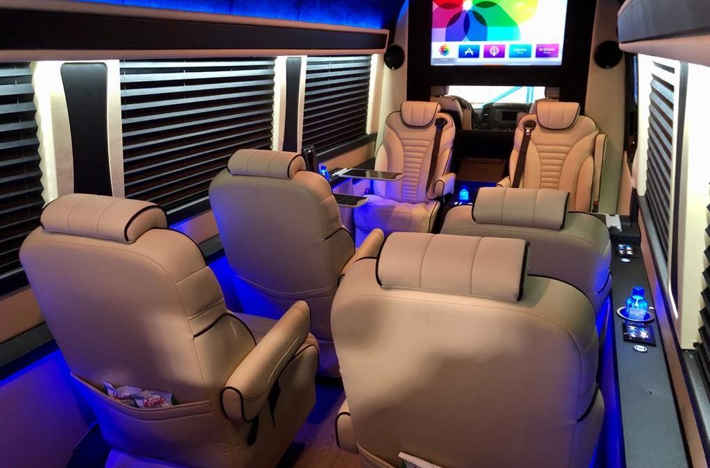How Do Sprinter Luxury Vans Redefine Life on the Road?
