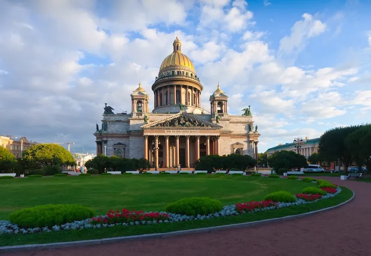 saint-isaac-s-cathedral-st-peter